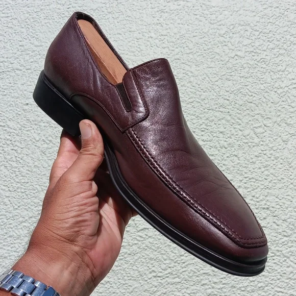 MONTE RUSSO (ITALY) MEN\'S VINTAGE GENUINE LUXURY LEATHER LOAFERS *RUBBER BOTTOMS Varese, Italian luxury shoes, 1962 main image 2